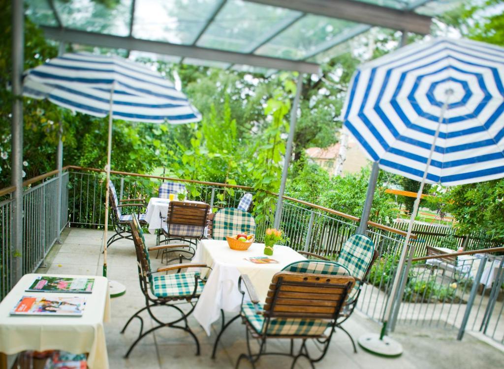 Haus Mobene - Hotel Garni กราซ ภายนอก รูปภาพ